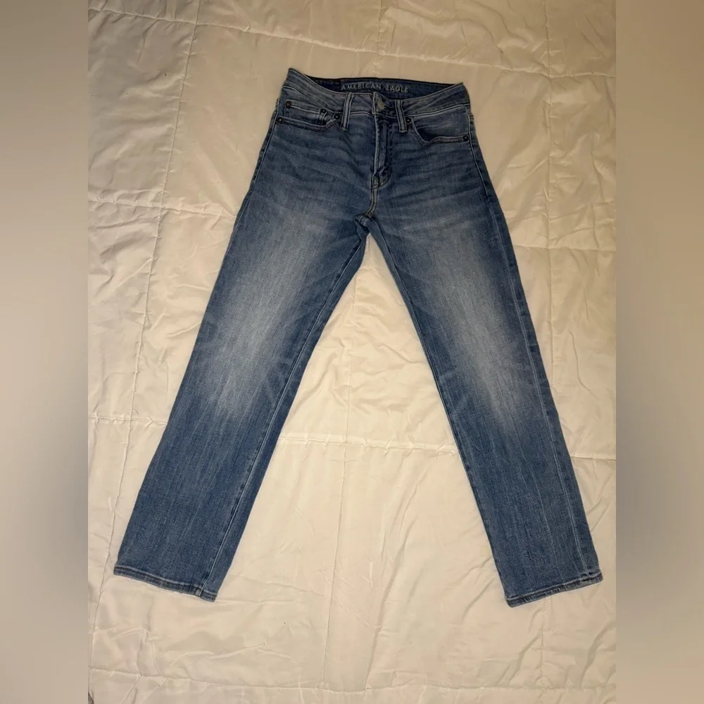 American Eagle Men's Blue Jeans Size 28x28.     #30